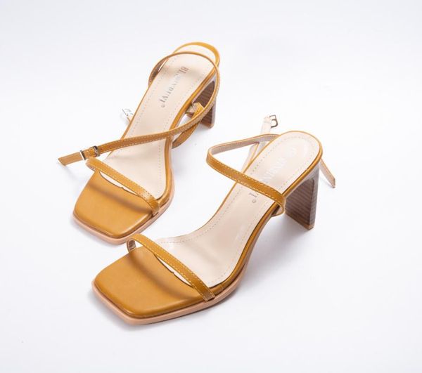 beige heeled sandals square toe shoes woman 2021 cross-tied slippers casual pantofle black thin luxury high soft pu basic la
beige heeled sandals square toe shoes woman 2021 cross-tied slippers casual pantofle black thin luxury high soft pu basic la