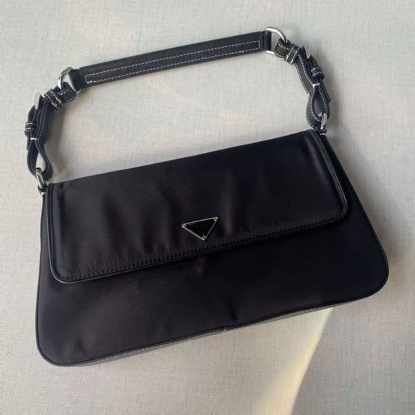 fashion designer handbag underarm bag pieces women's cross body shoulder bags mobile phone wallet
fashion designer handbag underarm bag pieces women's cross body shoulder bags mobile phone wallet
