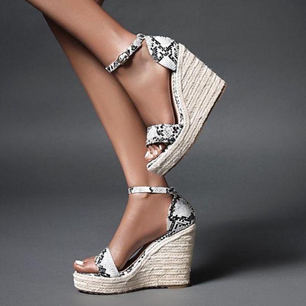 fanyuan sandals explosions high heels wedges shoes women buckle snake simple casual ladies platform, Black
fanyuan sandals explosions high heels wedges shoes women buckle snake simple casual ladies platform, Black