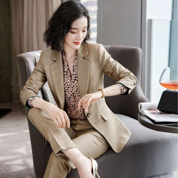office professional women's suits elegant casual autumn and winter ladies plaid jacket fashion trousers two-piece1, White
office professional women's suits elegant casual autumn and winter ladies plaid jacket fashion trousers two-piece1, White