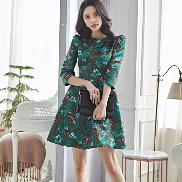 three quarter sleeve high waist floral print dress women robes mini casual outerwear vestido de mujer dresses for t0781, Black;gray
three quarter sleeve high waist floral print dress women robes mini casual outerwear vestido de mujer dresses for t0781, Black;gray