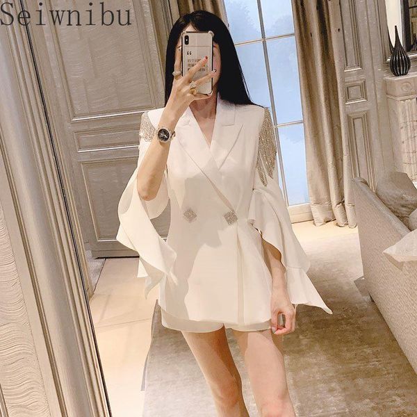 women's tracksuits sequins tassel flare long sleeve blazer suit jacket short suits women designer white two piece, Gray
women's tracksuits sequins tassel flare long sleeve blazer suit jacket short suits women designer white two piece, Gray