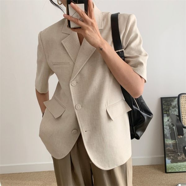 women's suits & blazers stylish office lady irregular buttons femme gentle streetwear summer solid short sleeves new all-match, White;black
women's suits & blazers stylish office lady irregular buttons femme gentle streetwear summer solid short sleeves new all-match, White;black