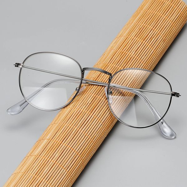 2021 new glasses men's and women's blue proof flat lens can be equipped with 3447
2021 new glasses men's and women's blue proof flat lens can be equipped with 3447