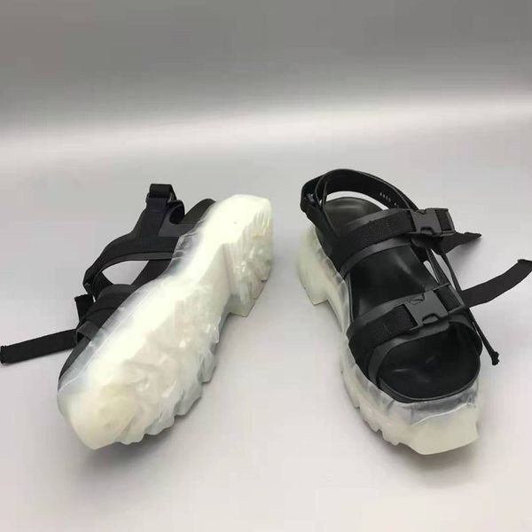 summer sandals men transparent bottom classic roman sandals 2022 platform slipper p25d50, Black
summer sandals men transparent bottom classic roman sandals 2022 platform slipper p25d50, Black