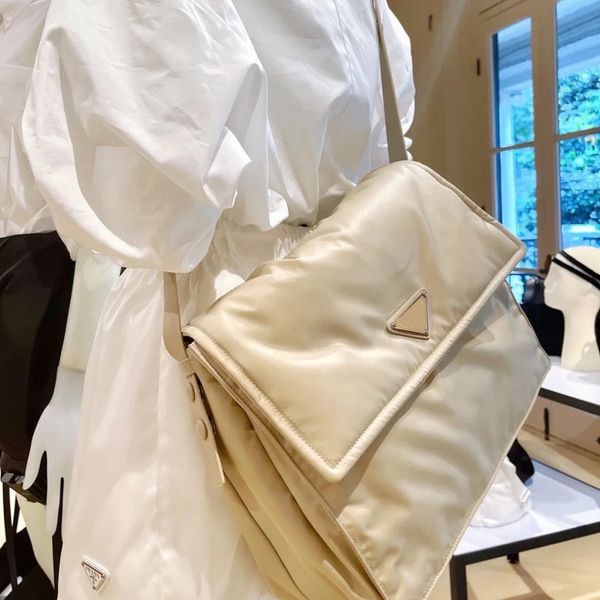women designer nylon messenger crossbody bag 2021s italy milano brand khaki long strap handbags woman large capacity shouder handbag luxurys
women designer nylon messenger crossbody bag 2021s italy milano brand khaki long strap handbags woman large capacity shouder handbag luxurys