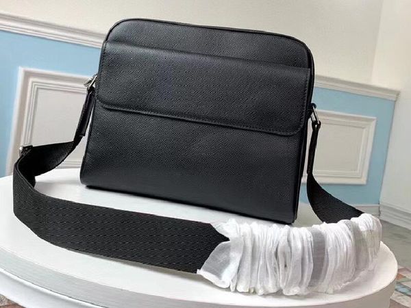realfine888 5a m30260 alex messnger pm taiga leather shoulder bags handbag with dust bag
realfine888 5a m30260 alex messnger pm taiga leather shoulder bags handbag with dust bag