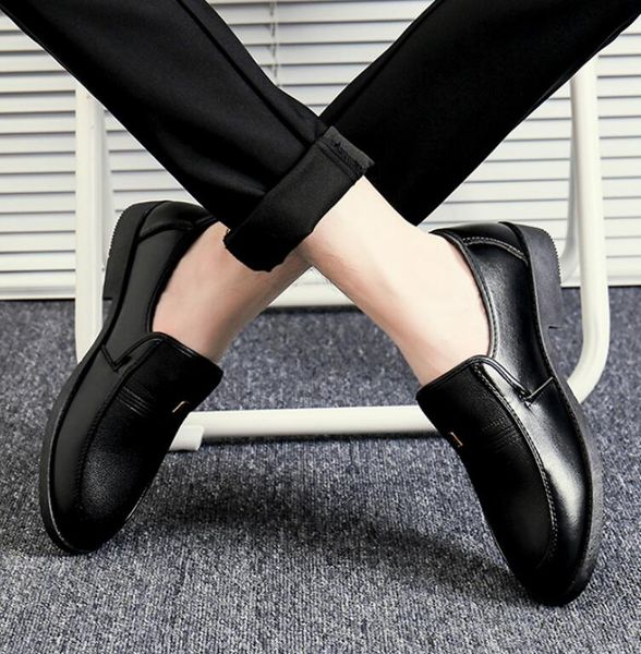 2022 men shoes slip-on genuine-leather casual luxury brand breathable big flats rubber, Black
2022 men shoes slip-on genuine-leather casual luxury brand breathable big flats rubber, Black