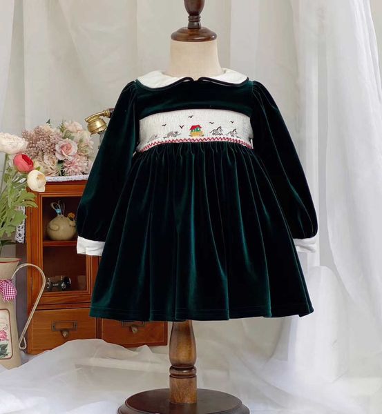 toddler girls smock dress children vintage embroidered vestidos infant designer dresses smocking baby clothes girl velvet skirt 210615, Red;yellow
toddler girls smock dress children vintage embroidered vestidos infant designer dresses smocking baby clothes girl velvet skirt 210615, Red;yellow