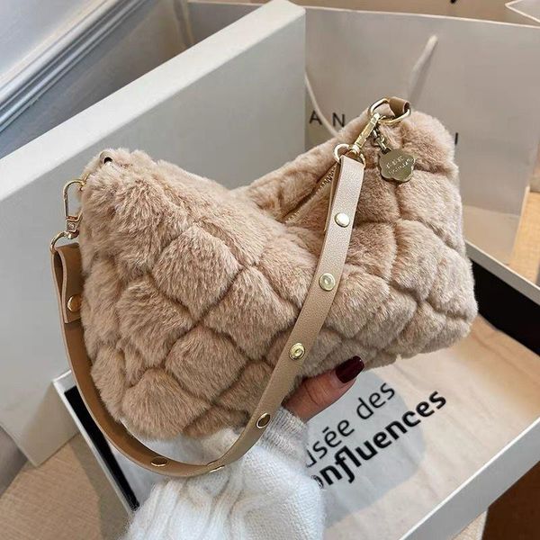 evening bags 2022 plush diamond crossbody for women autumn winter purses and handbags female phone shoulder bag girls wallet
evening bags 2022 plush diamond crossbody for women autumn winter purses and handbags female phone shoulder bag girls wallet