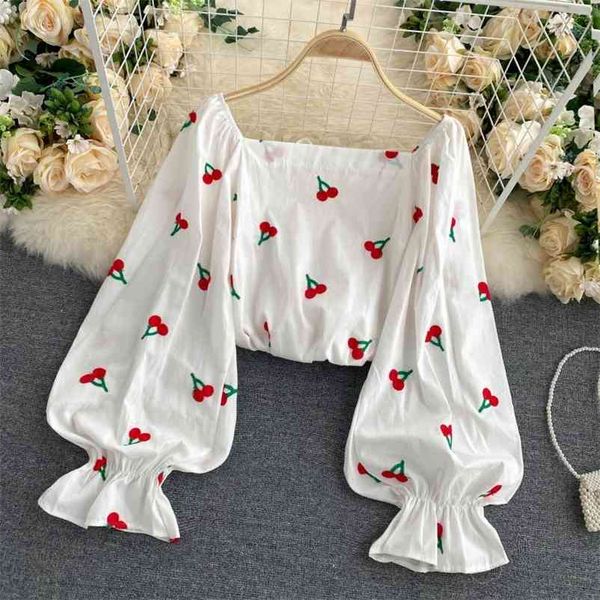 spring and autumn cherry print square neck women's french retro one-shoulder puff sleeve short cute long shirt 210514, White
spring and autumn cherry print square neck women's french retro one-shoulder puff sleeve short cute long shirt 210514, White