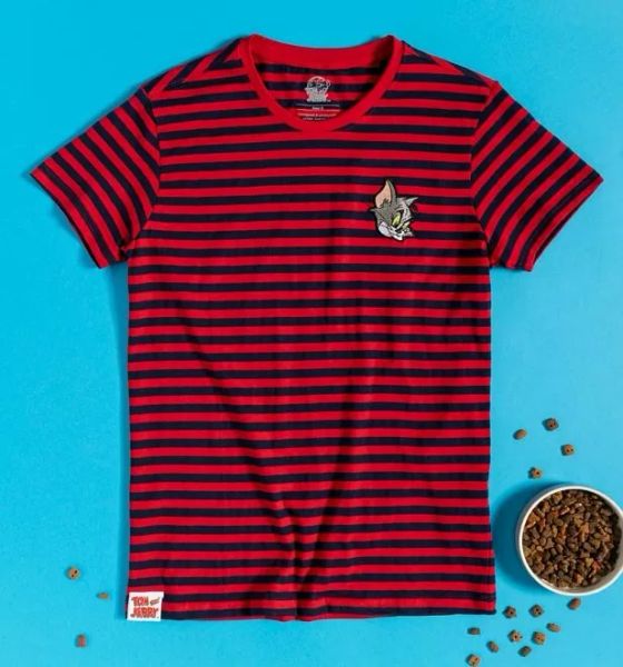 official men's red and black stripe tom and jerry tom mini me t-shirt from difuz, White;black
official men's red and black stripe tom and jerry tom mini me t-shirt from difuz, White;black