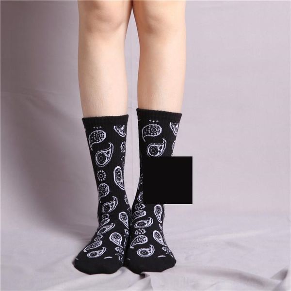 EWPG cashew west coast hosiery national trend hip hop trend versatile men's and and socks women's street socks, Black;white
EWPG cashew west coast hosiery national trend hip hop trend versatile men's and and socks women's street socks, Black;white