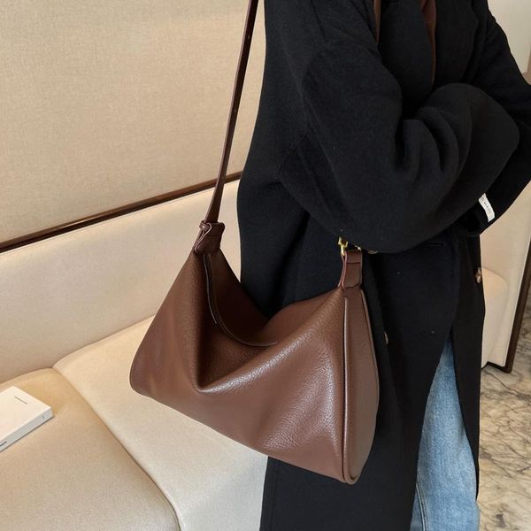 evening bags retro solid color bucket crossbody for women 2021 hit winter travel simple underarm shoulder purses and handbags
evening bags retro solid color bucket crossbody for women 2021 hit winter travel simple underarm shoulder purses and handbags