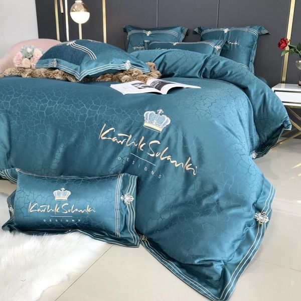 bedding sets 100% cotton luxury four seasons double-sided duvet cover bed set size cn(origin
bedding sets 100% cotton luxury four seasons double-sided duvet cover bed set size cn(origin