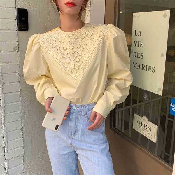 solid retro fashion women shirt lace puff sleeves vintage loose all match casual blouses 210525, White
solid retro fashion women shirt lace puff sleeves vintage loose all match casual blouses 210525, White