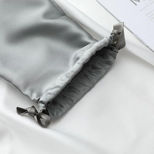 gift wrap packing bag wedding birthday party silk jewelry perfume package bags organizer easter christmas candy chocolate packaging
gift wrap packing bag wedding birthday party silk jewelry perfume package bags organizer easter christmas candy chocolate packaging