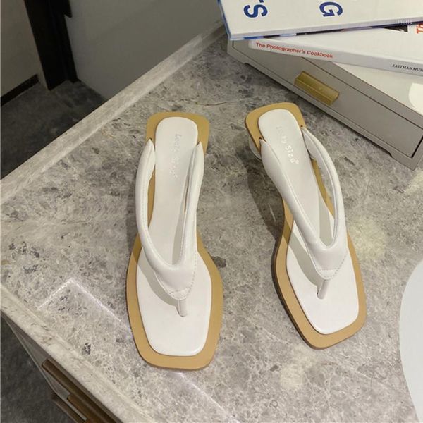 slippers 2021 women slipper summer outdoor sandal clear high heels slip on flip flops elegant white beach slides1, Black
slippers 2021 women slipper summer outdoor sandal clear high heels slip on flip flops elegant white beach slides1, Black
