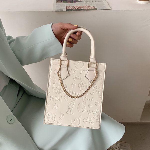 ins portable square piano score french minority popular bag this year, new 2021 net red high-grade one shoulder female
ins portable square piano score french minority popular bag this year, new 2021 net red high-grade one shoulder female