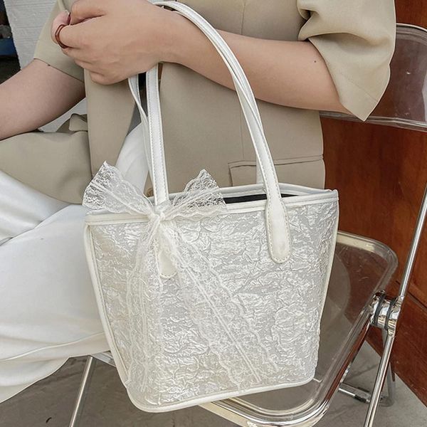evening bags high sense of personality all-match bucket bag 2021 fashion shoulder women's designer lace portable underarm
evening bags high sense of personality all-match bucket bag 2021 fashion shoulder women's designer lace portable underarm
