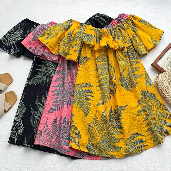 summer beach holiday style strapless neckline ruffled tube slim dress short women casual dresses, Black;gray
summer beach holiday style strapless neckline ruffled tube slim dress short women casual dresses, Black;gray