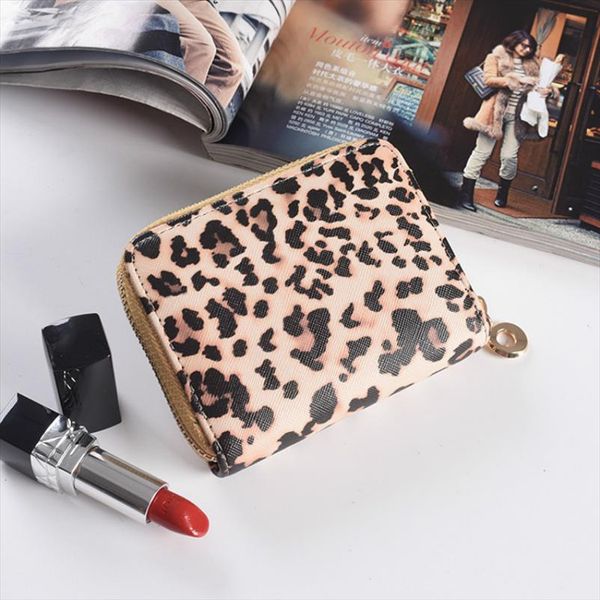 fashion women wallet small cute short pu leather girl wallets purses leopard animal print card holder zip around, Red;black
fashion women wallet small cute short pu leather girl wallets purses leopard animal print card holder zip around, Red;black