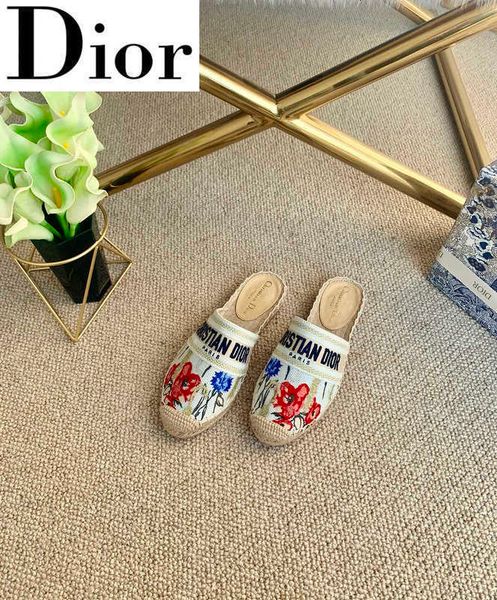 sandals shoes designer mules luxury walking tennis brand slippers women slides thongs casual handmade ttl8, Black;white
sandals shoes designer mules luxury walking tennis brand slippers women slides thongs casual handmade ttl8, Black;white