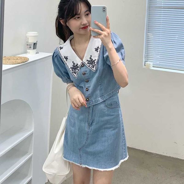 summer women two-piece set denim embroidered lapel puff sleeve crop + high waist mini skirts casual lady vestidos 210526, White
summer women two-piece set denim embroidered lapel puff sleeve crop + high waist mini skirts casual lady vestidos 210526, White