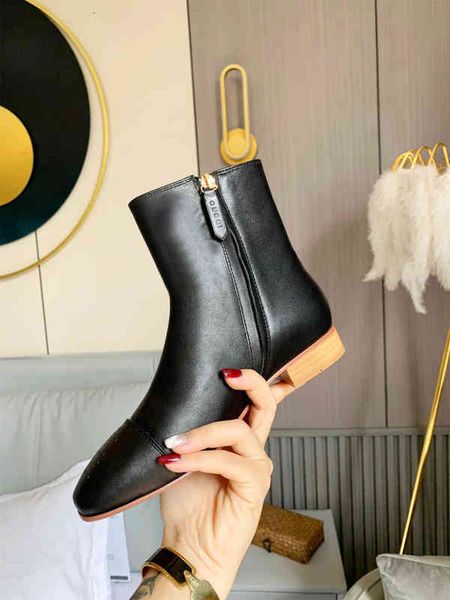 boots 2022 booties womens luxury designer black leather women ankle shoes red bottom high heel brown tall pumps short snow knee bottoms size
boots 2022 booties womens luxury designer black leather women ankle shoes red bottom high heel brown tall pumps short snow knee bottoms size