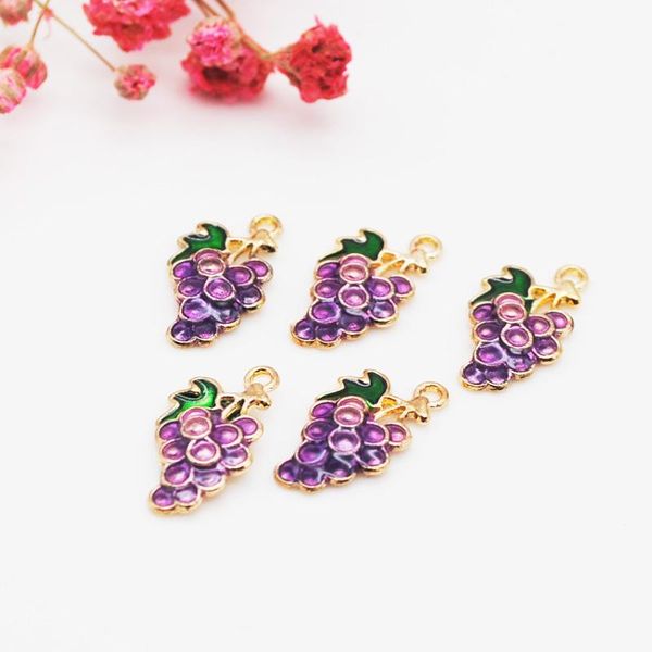 charms 20pcs/pack 9*17mm fashion grape fruit enamel alloy pendant fit bracelet earring diy jewelry accessories, Bronze;silver
charms 20pcs/pack 9*17mm fashion grape fruit enamel alloy pendant fit bracelet earring diy jewelry accessories, Bronze;silver