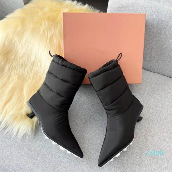 designer winter warm thick snow boots fashion slip-on booties waterproof non-slip pointed toe temperament leisure shoes, Black
designer winter warm thick snow boots fashion slip-on booties waterproof non-slip pointed toe temperament leisure shoes, Black