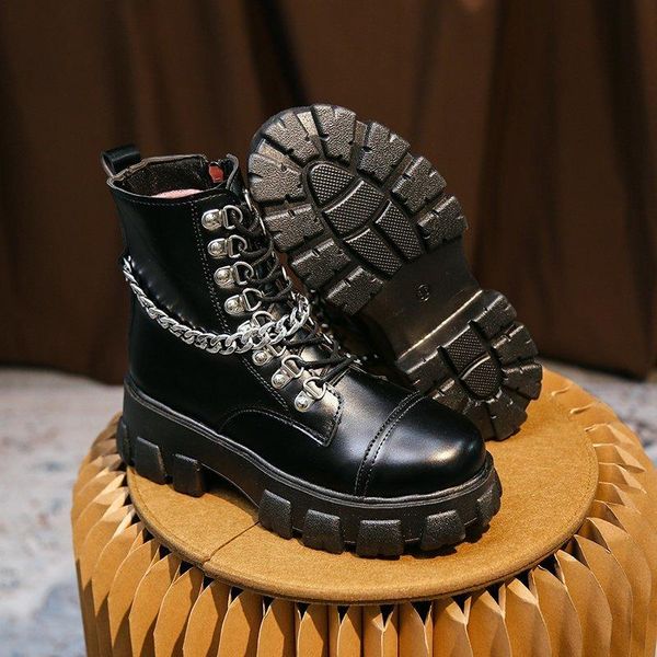 chain women leather autumn boots block heel gothic black punk style platform shoes female footwear high quality
chain women leather autumn boots block heel gothic black punk style platform shoes female footwear high quality