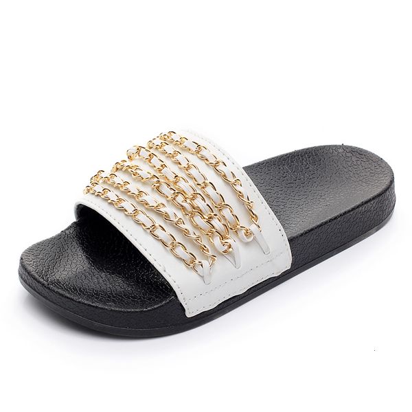 slippers wholesale black leather metal chain embellished lady open toe summer beach slides shoes leisure woman flats 1e28
slippers wholesale black leather metal chain embellished lady open toe summer beach slides shoes leisure woman flats 1e28
