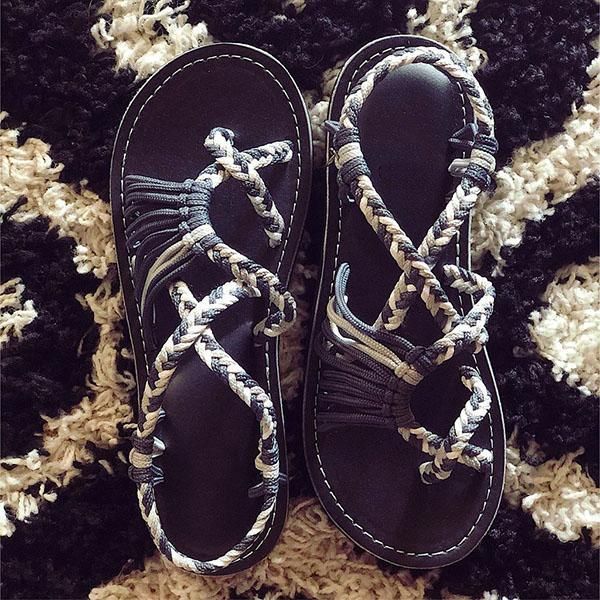 2021sandals women summer fashion women's sandals cover feet open toe ladies color matching outdoor flat beach shoes, Black
2021sandals women summer fashion women's sandals cover feet open toe ladies color matching outdoor flat beach shoes, Black