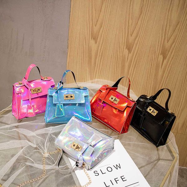 bag 2021 new fashion trend laser chain strap portable one shoulder slant span women's pvc kelly
bag 2021 new fashion trend laser chain strap portable one shoulder slant span women's pvc kelly
