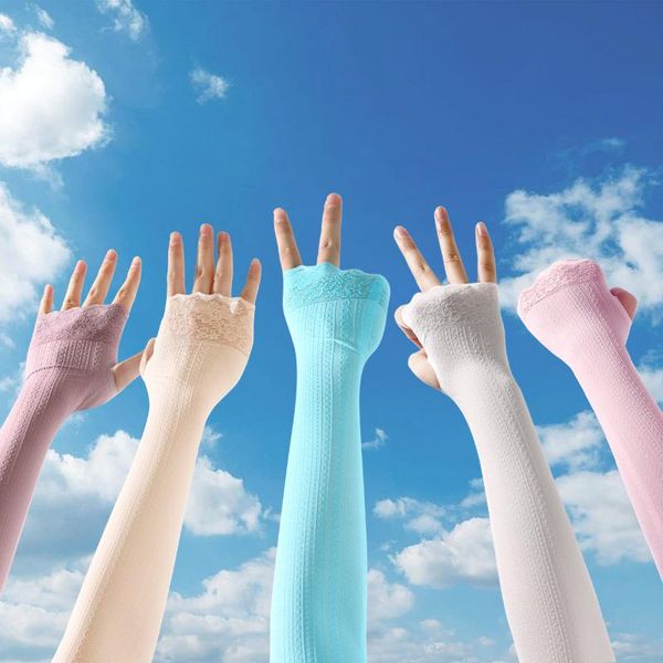 five fingers gloves girls sunscreen long elbow sleeve clothing decoration fashion lace outdoor repair hand cold anti ultraviolet, Blue;gray
five fingers gloves girls sunscreen long elbow sleeve clothing decoration fashion lace outdoor repair hand cold anti ultraviolet, Blue;gray