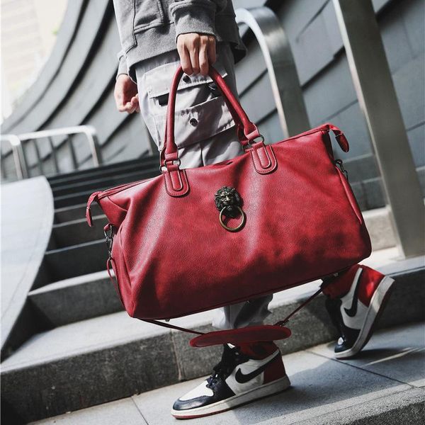 retro travel bag men and women fitness waterproof shoulder pu sports bags hand luggage duffel
retro travel bag men and women fitness waterproof shoulder pu sports bags hand luggage duffel
