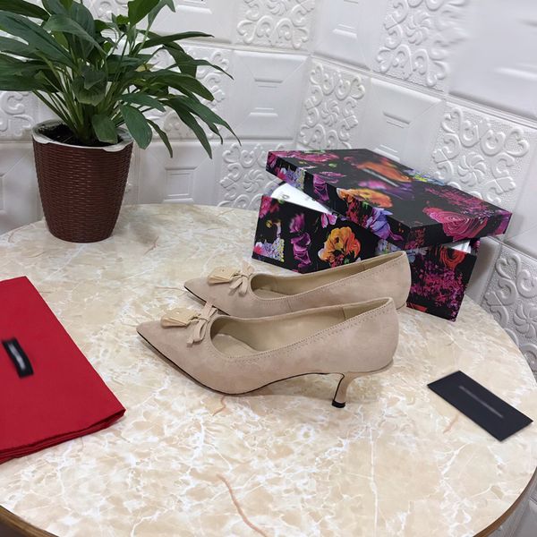 2021 good quality fashion women luxurys designers shoes designer sandals womens luxury high heels sandal dress shoess with box size 35-41 -h, Black
2021 good quality fashion women luxurys designers shoes designer sandals womens luxury high heels sandal dress shoess with box size 35-41 -h, Black