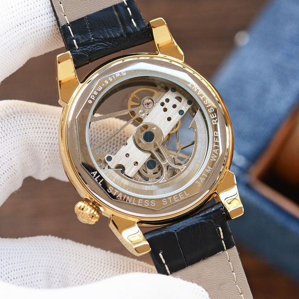men's watch business style hollow design automatic mechanical movement 316 stainless steel case calfskin strap mineral super mirror 42*, Slivery;brown
men's watch business style hollow design automatic mechanical movement 316 stainless steel case calfskin strap mineral super mirror 42*, Slivery;brown