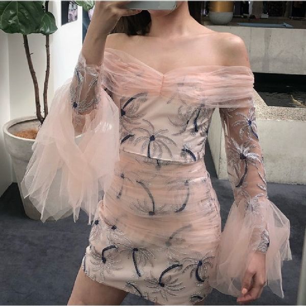 spring women off shoulder mesh mini runway designer print long sleeve female party bodycon es clothing, Black;gray
spring women off shoulder mesh mini runway designer print long sleeve female party bodycon es clothing, Black;gray