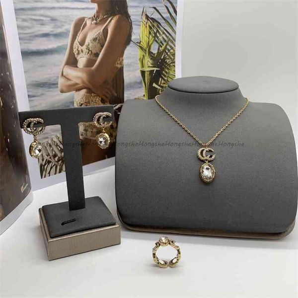 / 21 years new double letter set diamond three color necklace earring ring simple, Silver
/ 21 years new double letter set diamond three color necklace earring ring simple, Silver