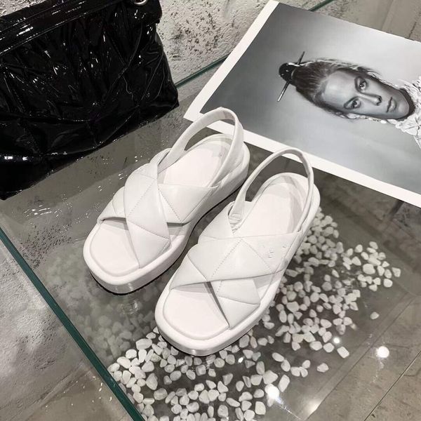 2021 2021 p triangle crossing thick bottom muffin beach slippers women's open toe casual sandals luxurysss designersss shoes yw, Black
2021 2021 p triangle crossing thick bottom muffin beach slippers women's open toe casual sandals luxurysss designersss shoes yw, Black