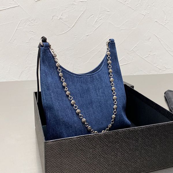 designer crossbody shoulder bags handbag tote bag handbags luxury totes artwork fashion brand high-quality with original box size 22*13 cm
designer crossbody shoulder bags handbag tote bag handbags luxury totes artwork fashion brand high-quality with original box size 22*13 cm