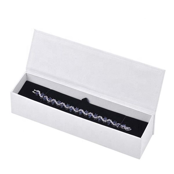 jewelry pouches, bags wholesale 500pcs/lot custom packaging white magnetic closure cardboard boxes personalized logo, Pink;blue
jewelry pouches, bags wholesale 500pcs/lot custom packaging white magnetic closure cardboard boxes personalized logo, Pink;blue