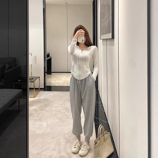 wtern fashion age reduction two piece set 2021 early autumn korean wide leg pants sportswear casual suit women's, White
wtern fashion age reduction two piece set 2021 early autumn korean wide leg pants sportswear casual suit women's, White