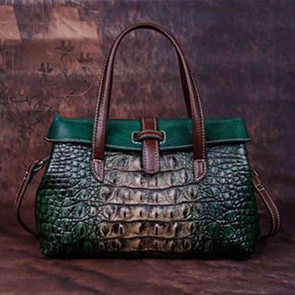 handbag 2021 new women's bag head layer cow leather embossed crocodile single shoulder messenger bag
handbag 2021 new women's bag head layer cow leather embossed crocodile single shoulder messenger bag