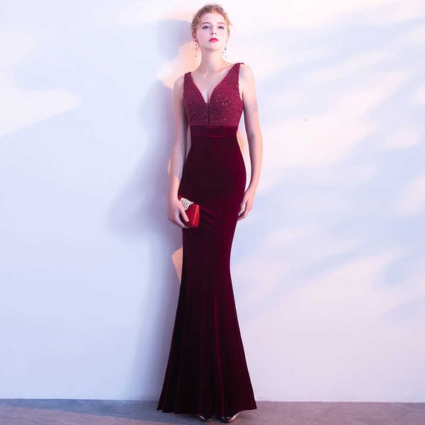 luxury evening dress 923# winter diamond veet evening long shoulder banquet toast slim fishtail host, Black;gray
luxury evening dress 923# winter diamond veet evening long shoulder banquet toast slim fishtail host, Black;gray