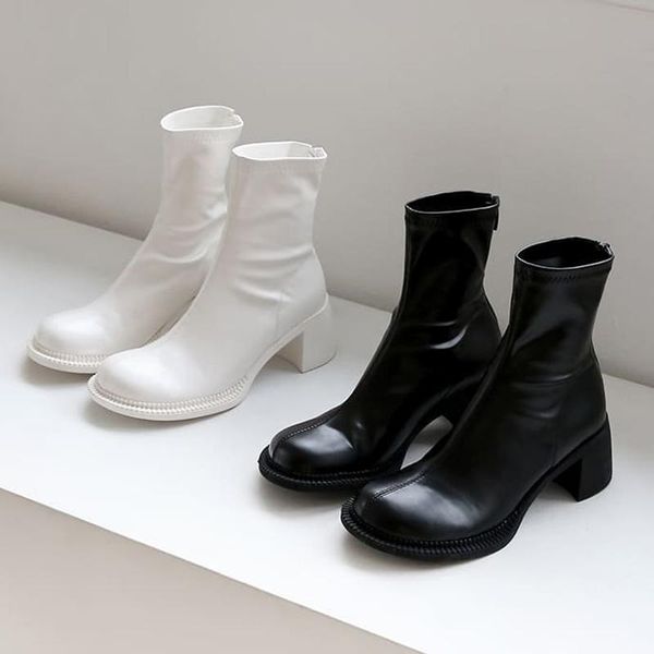 boots 2021 women ankle low heels round toe zipper fashion females shoes classic office comfortable black retro ladies
boots 2021 women ankle low heels round toe zipper fashion females shoes classic office comfortable black retro ladies