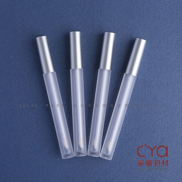 factory wholesale two . 5ml round matte bottle with dumb silver cap slim lip gloss tube new style cosmetic package
factory wholesale two . 5ml round matte bottle with dumb silver cap slim lip gloss tube new style cosmetic package