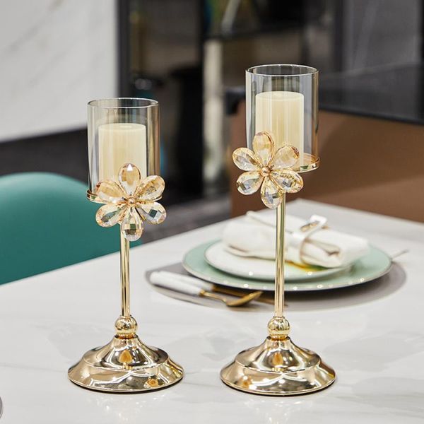 candle holders european romantic crystal holder high-grade metal candlestick wedding centerpieces home decoration gift
candle holders european romantic crystal holder high-grade metal candlestick wedding centerpieces home decoration gift